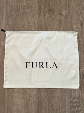 Furla dust bag (C64)